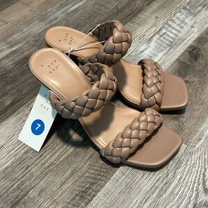 NWT braided sandal